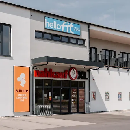 Skyrise Rammingen - Moderne Mit Kueche & Parkplatz