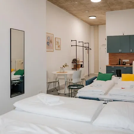 Skyrise Rammingen - Moderne Mit Kueche & Parkplatz 아파트 3*