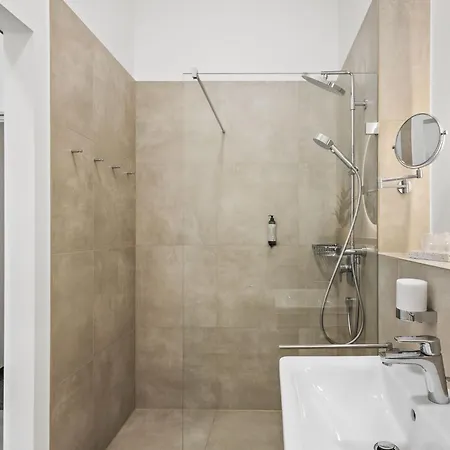 Apartment Skyrise Rammingen - Moderne Mit Küche&parkplatz Bad Wörishofen