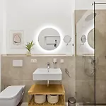 Moderne Mit Kueche, Wlan & Parkplatz - Ruhige Lage Appartamento