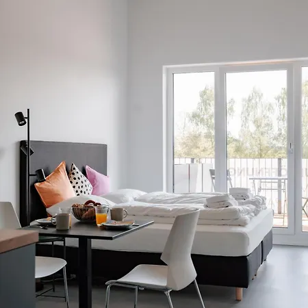 Skyrise Rammingen - Moderne Mit Kueche & Parkplatz