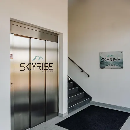 Skyrise Rammingen - Moderne Mit Kueche & Parkplatz Apartmán