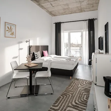 Skyrise Rammingen - Moderne Mit Kueche & Parkplatz 3*