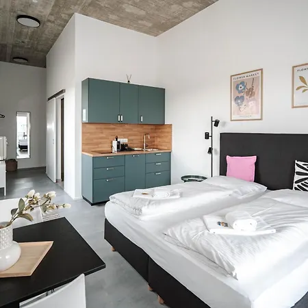 Skyrise Rammingen - Moderne Mit Kueche & Parkplatz 3*