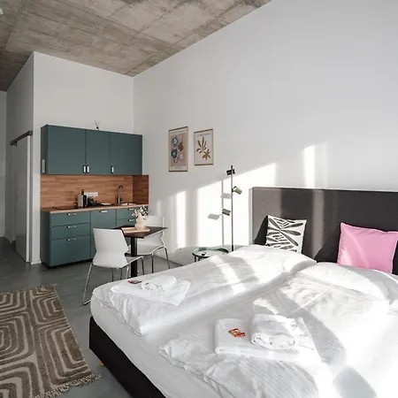 Skyrise Rammingen - Moderne Mit Kueche & Parkplatz Apartment 3*