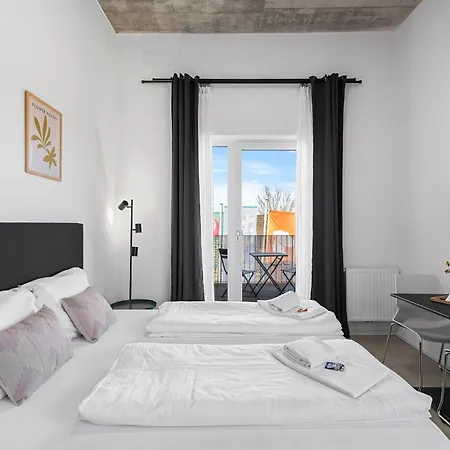 Skyrise Mit Kueche, Wlan & Parkplatz - Ruhige Lage Lejlighed *