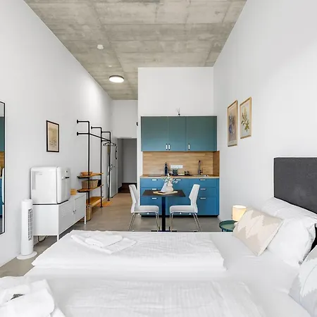 Skyrise Mit Kueche, Wlan & Parkplatz - Ruhige Lage Lejlighed *