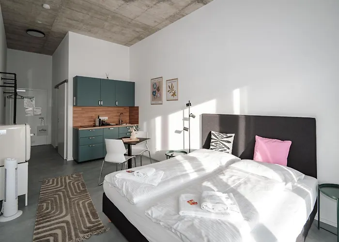 Moderne Mit Kueche, Wlan & Parkplatz - Ruhige Lage Διαμέρισμα *