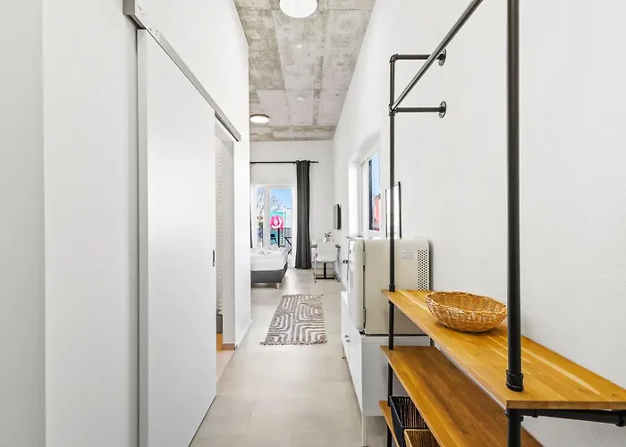 Διαμέρισμα Moderne Mit Kueche, Wlan & Parkplatz - Ruhige Lage