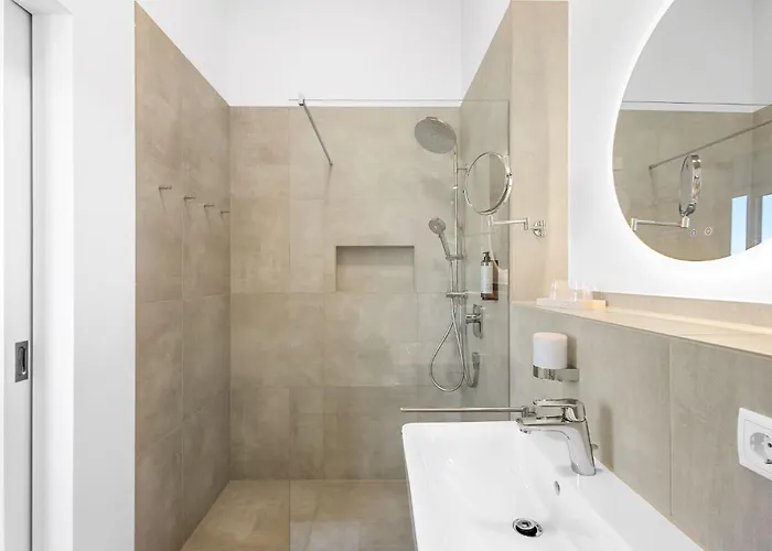 Moderne Mit Kueche, Wlan & Parkplatz - Ruhige Lage *