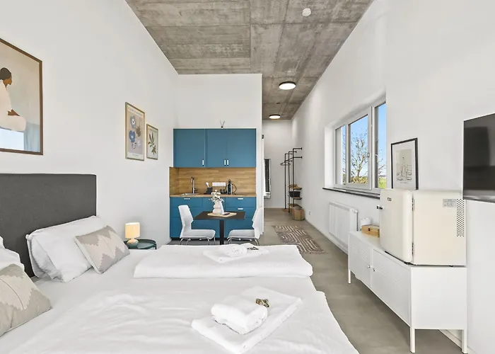 Moderne Mit Kueche, Wlan & Parkplatz - Ruhige Lage Διαμέρισμα *