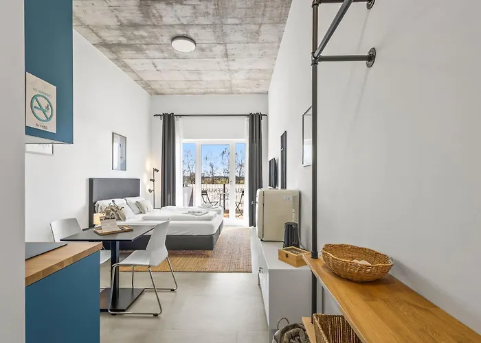 Moderne Mit Kueche, Wlan & Parkplatz - Ruhige Lage Apartment *