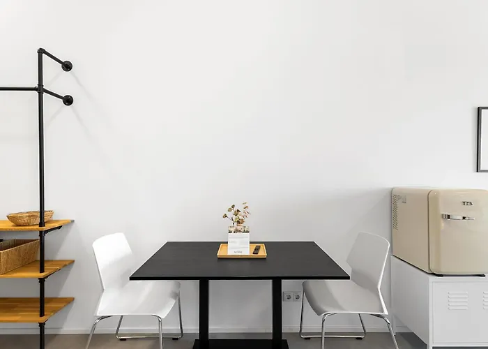 Moderne Mit Kueche, Wlan & Parkplatz - Ruhige Lage Apartment *